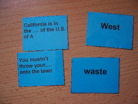 Kartenspiel zur Unterscheidung ähnlich klingender englischer Wörter